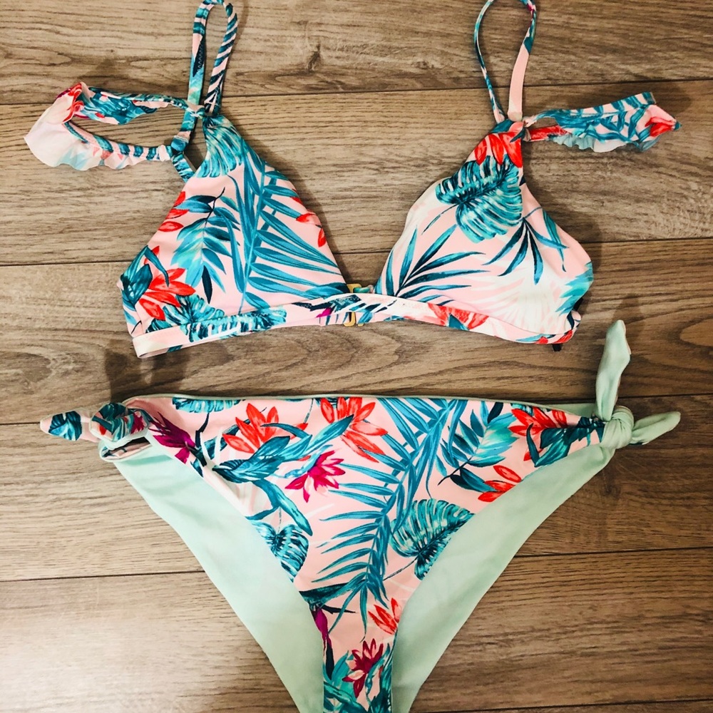 New - Dolce Vita Reversible Swimsuit